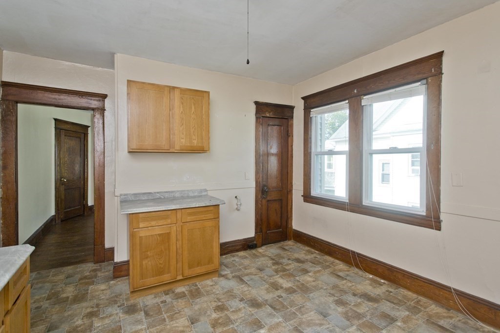 36-38 Longfellow Terrace Springfield, MA 01108 - Photo 19 of 42 Gallery Image 19