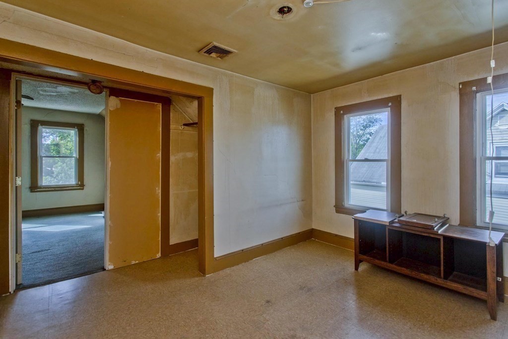 36-38 Longfellow Terrace Springfield, MA 01108 - Photo 35 of 42 Gallery Image 35