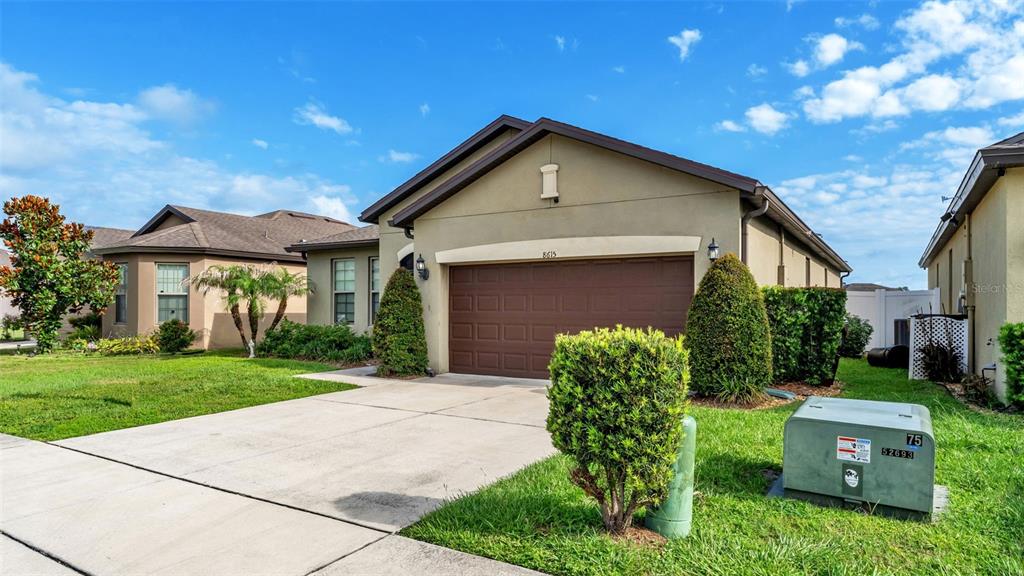 8615 Rindge Road Polk City, FL 33868 - Photo 4 of 38
