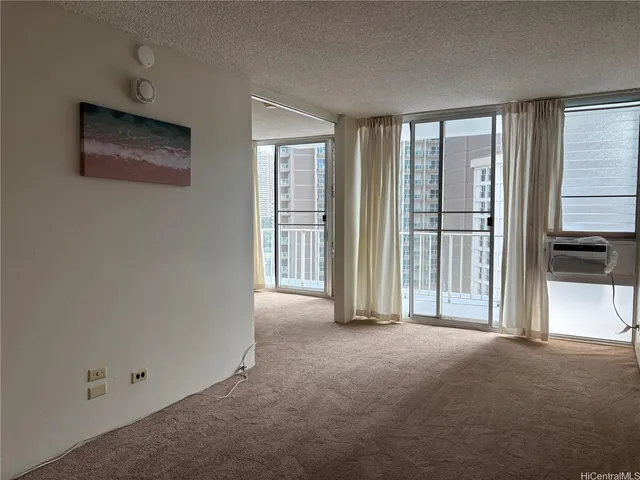 $1,900 | 1617 Kapiolani Boulevard, Unit 1407, Honolulu, HI 96814