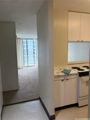 $1,900 | 1617 Kapiolani Boulevard, Unit 1407, Honolulu, HI 96814