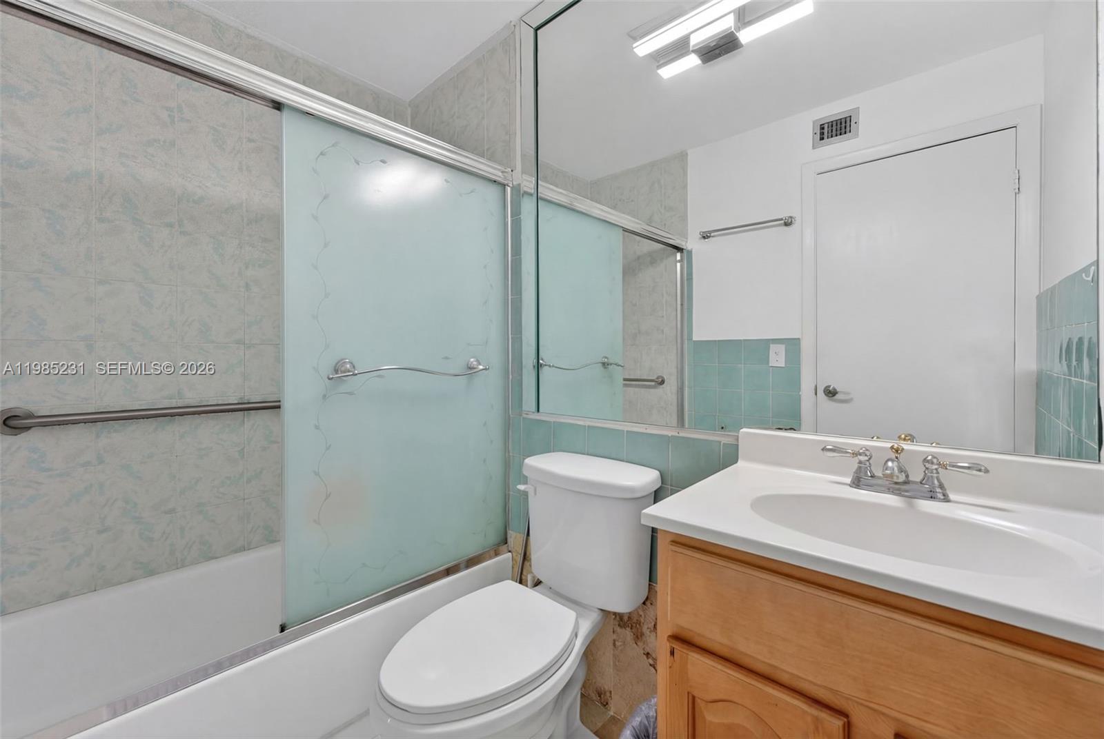 199 Southwest 12th Avenue, Unit 502B Miami, FL 33130 - Photo 9 of 19