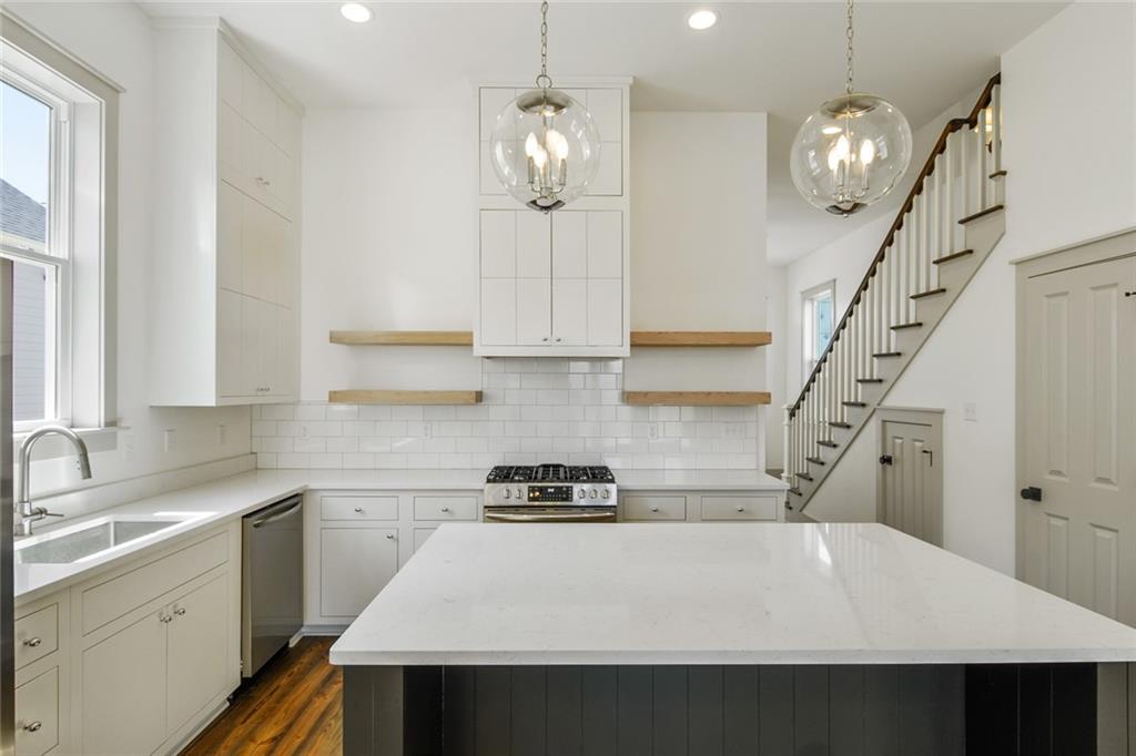 202 Hubbell Road New Orleans, LA 70114 - Photo 3 of 13 Gallery Image 3