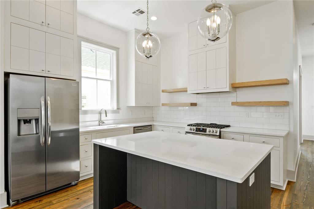 202 Hubbell Road New Orleans, LA 70114 - Photo 6 of 13 Gallery Image 6