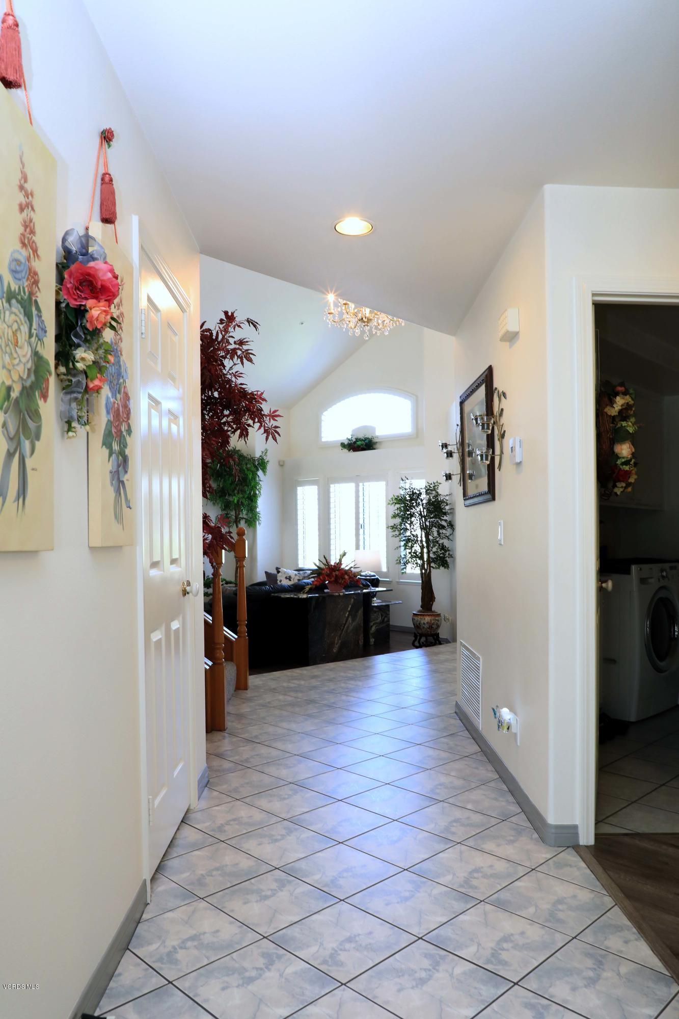 2560 Cabrillo Way Oxnard, CA 93030 - Photo 21 of 52 1S9A0926