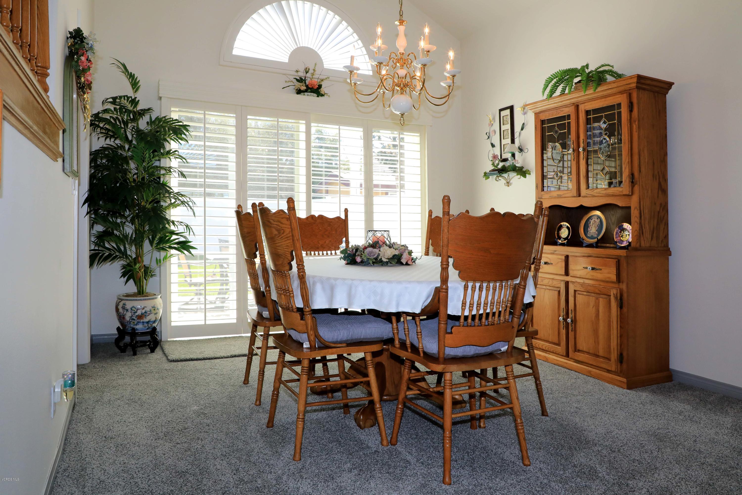 2560 Cabrillo Way Oxnard, CA 93030 - Photo 10 of 52 1S9A0895