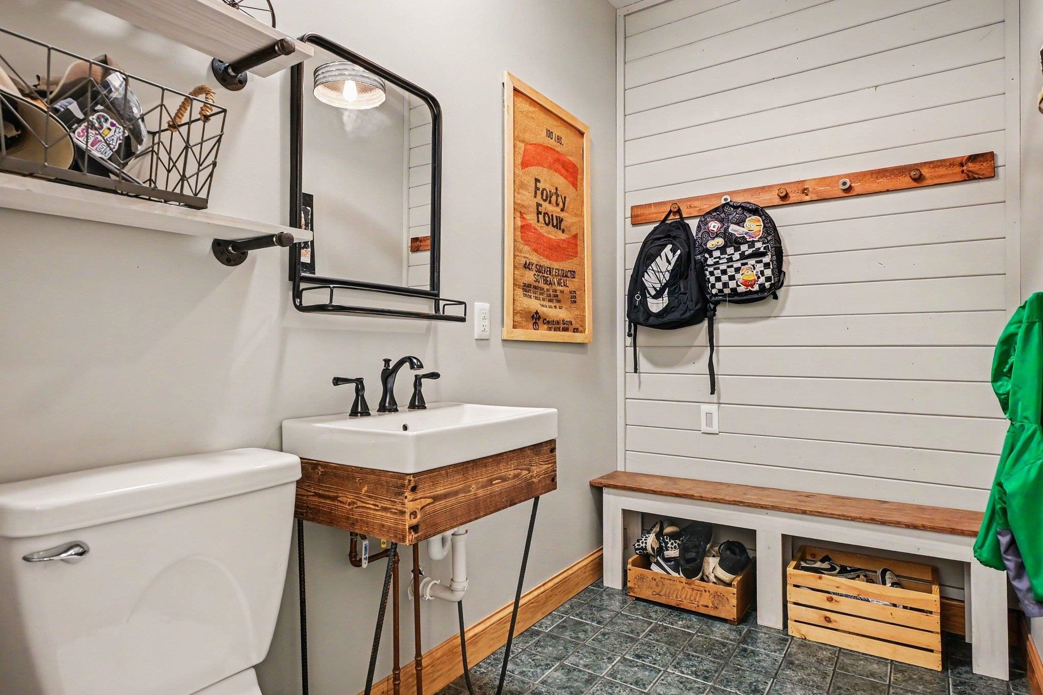 705 North River Road Bristol, IN 46507 - Photo 20 of 46 Gallery Image 20
