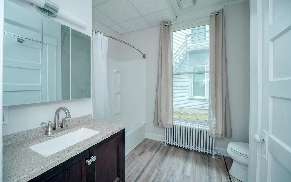 249 Main Street Tilton, NH 03276 - Photo 13 of 14