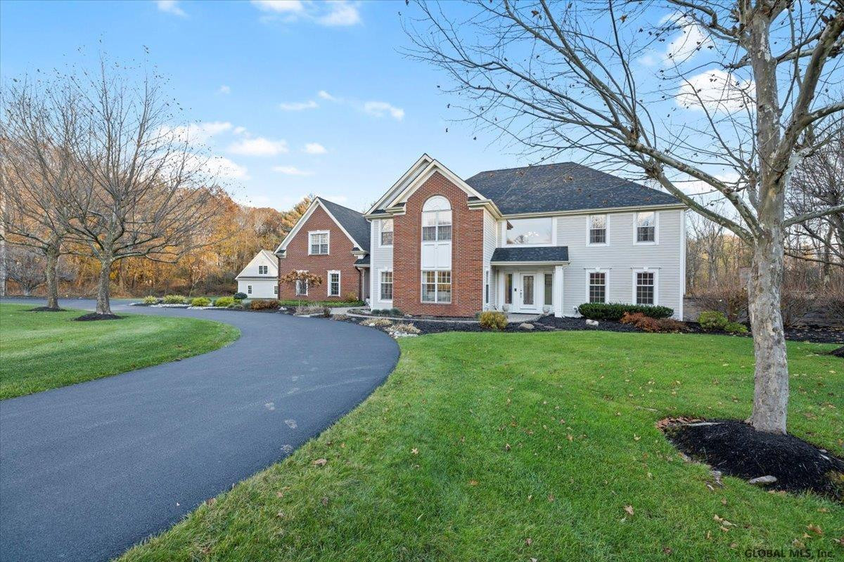 367 Vly Road Colonie, NY 12110 - Photo 4 of 81 Photo 4