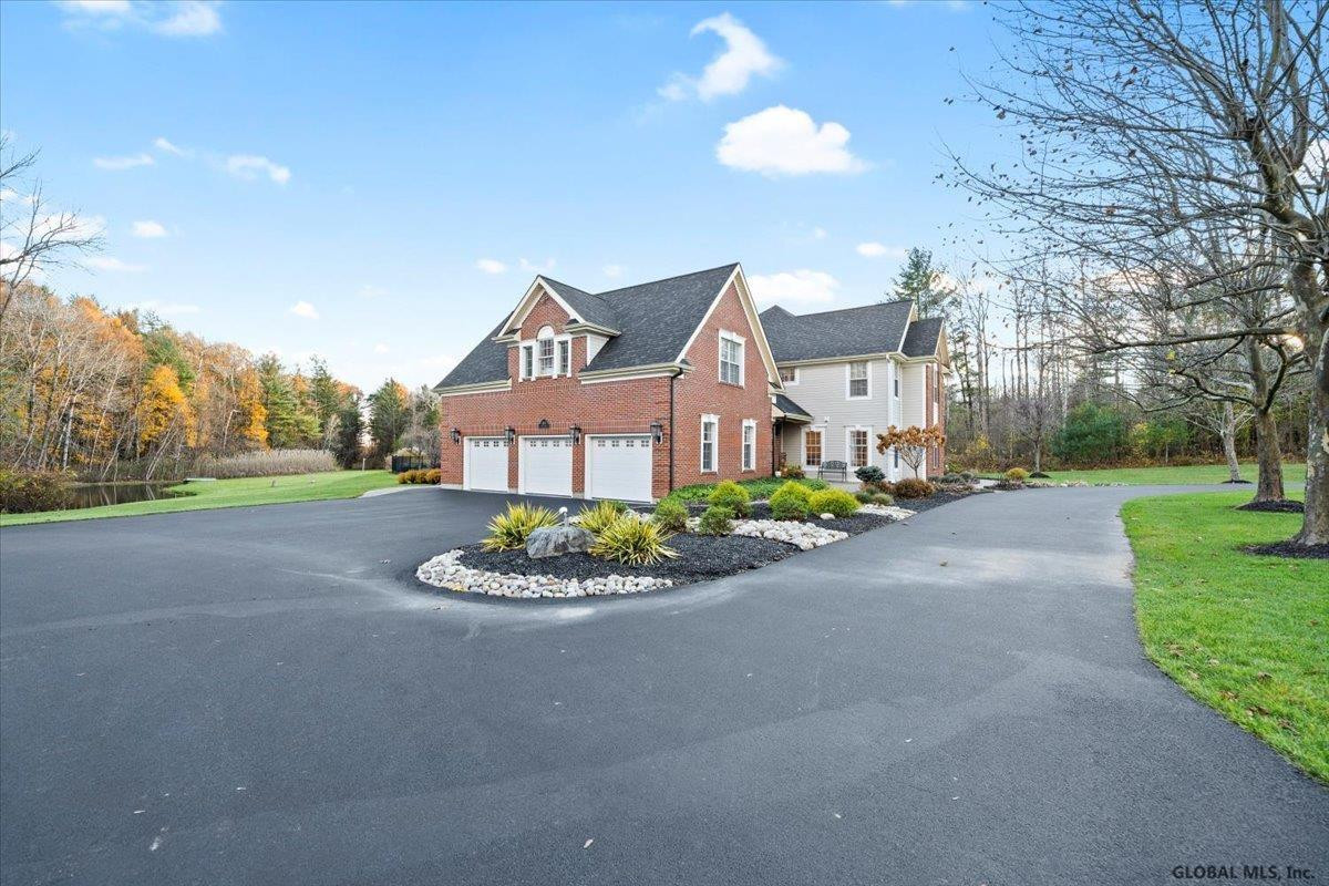 367 Vly Road Colonie, NY 12110 - Photo 5 of 81 Photo 5