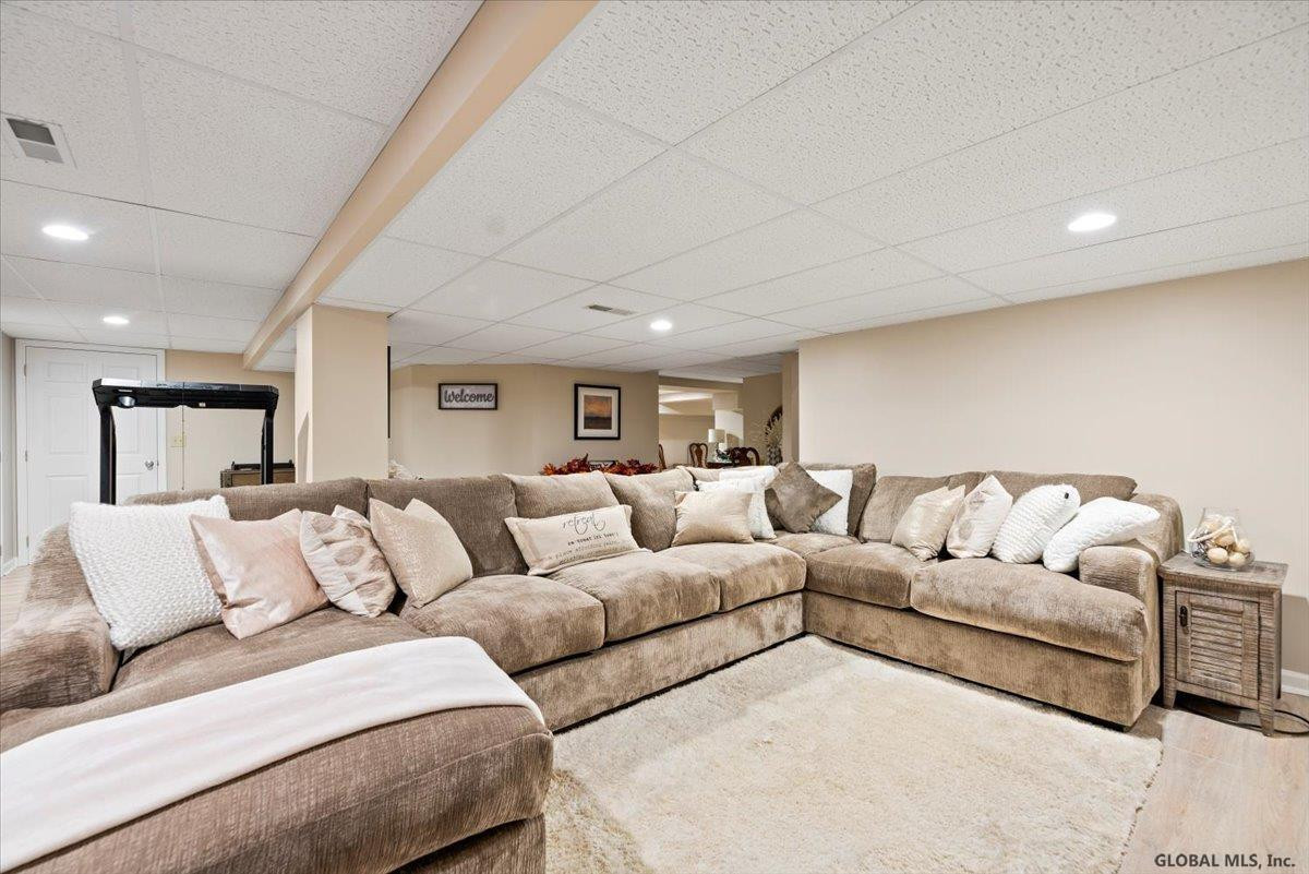 367 Vly Road Colonie, NY 12110 - Photo 60 of 81 Photo 61