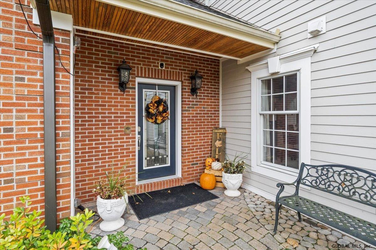 367 Vly Road Colonie, NY 12110 - Photo 9 of 81 Photo 9