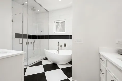 $2,195,000 | 4846 North Hermitage Avenue, Chicago, IL 60640