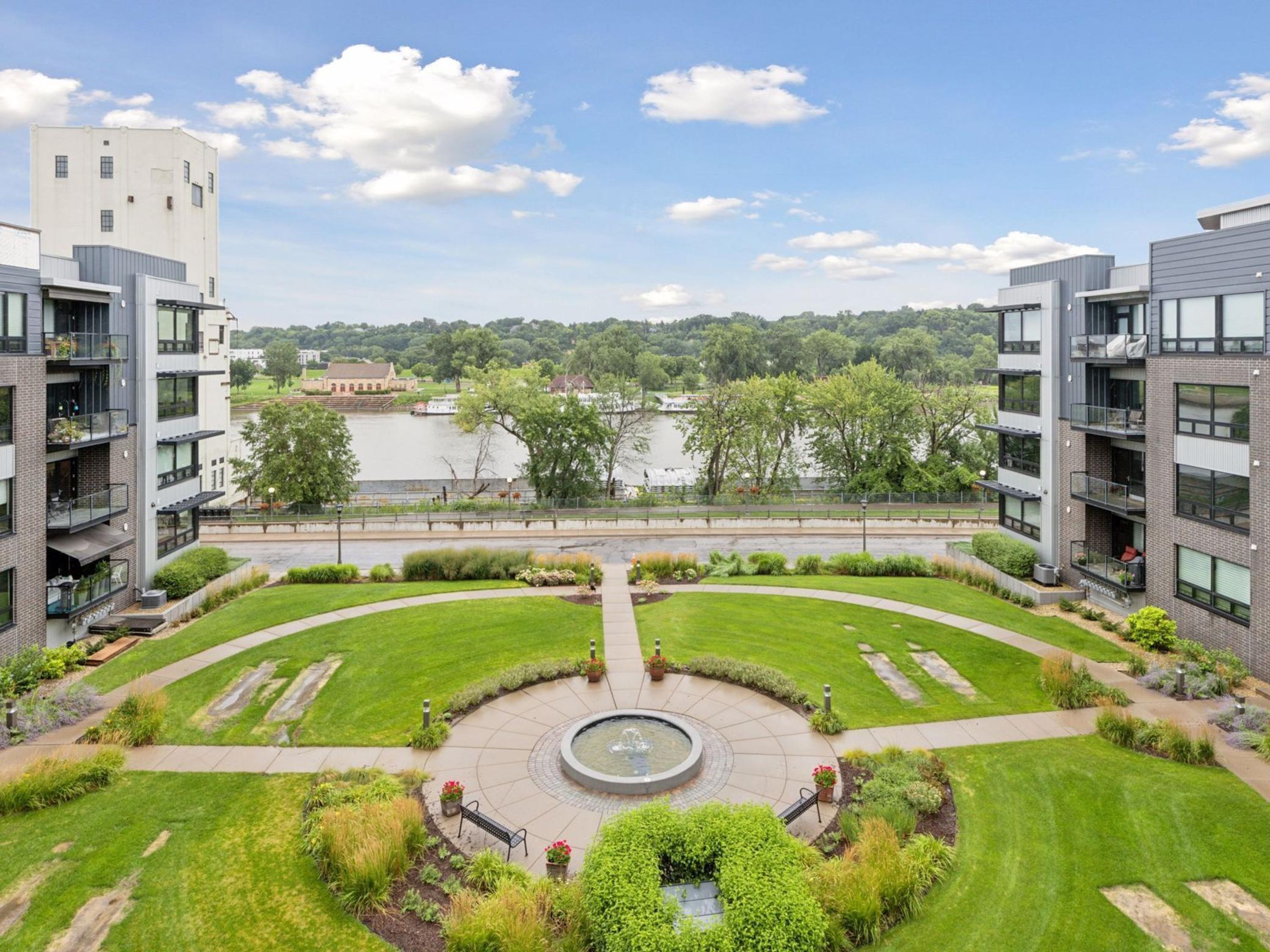 256 Spring Street, Unit 413 St. Paul, MN 55102 - Photo 4 of 41