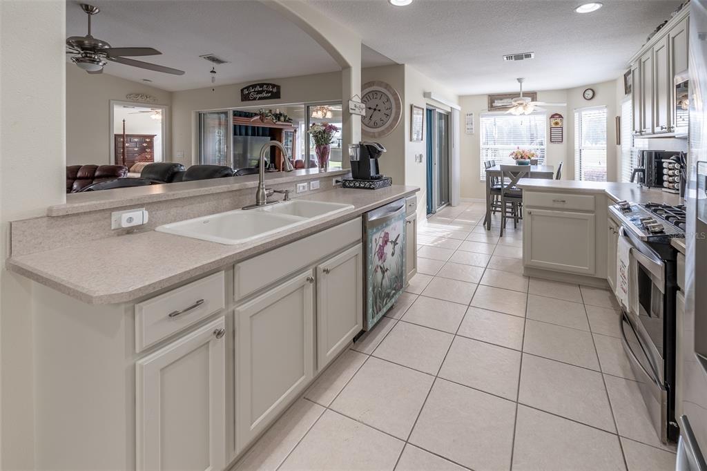 15831 Southwest 16th Avenue Road Ocala, FL 34473 - Photo 11 of 44