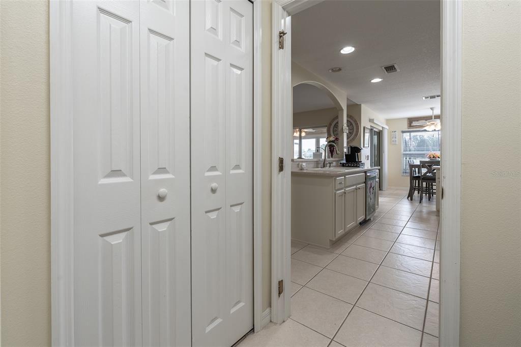 15831 Southwest 16th Avenue Road Ocala, FL 34473 - Photo 32 of 44