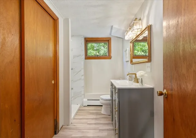 $899,999 | 270 Lowell Street, Wakefield, MA 01880