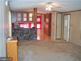 1302 Gibson Road, Unit 155 Bensalem, PA 19020 - Photo 4 of 6 Gallery Image 4