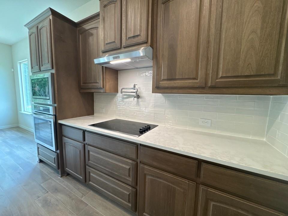 132 Oak Grv Way Springtown, TX 76082 - Photo 11 of 21