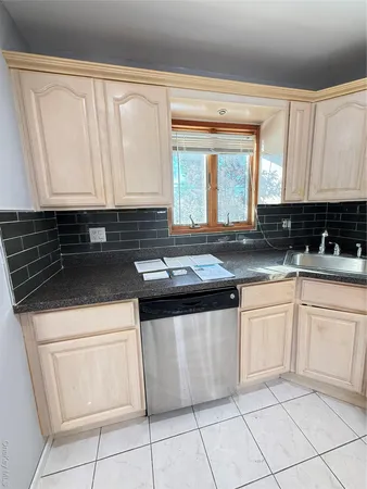 $765,000 | 1003 Steele Boulevard, Baldwin, NY 11510