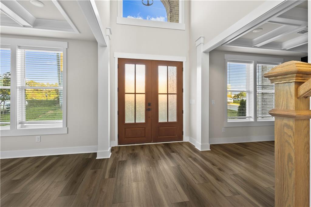 392 Price Place Northwest Norcross, GA 30071 - Photo 3 of 35