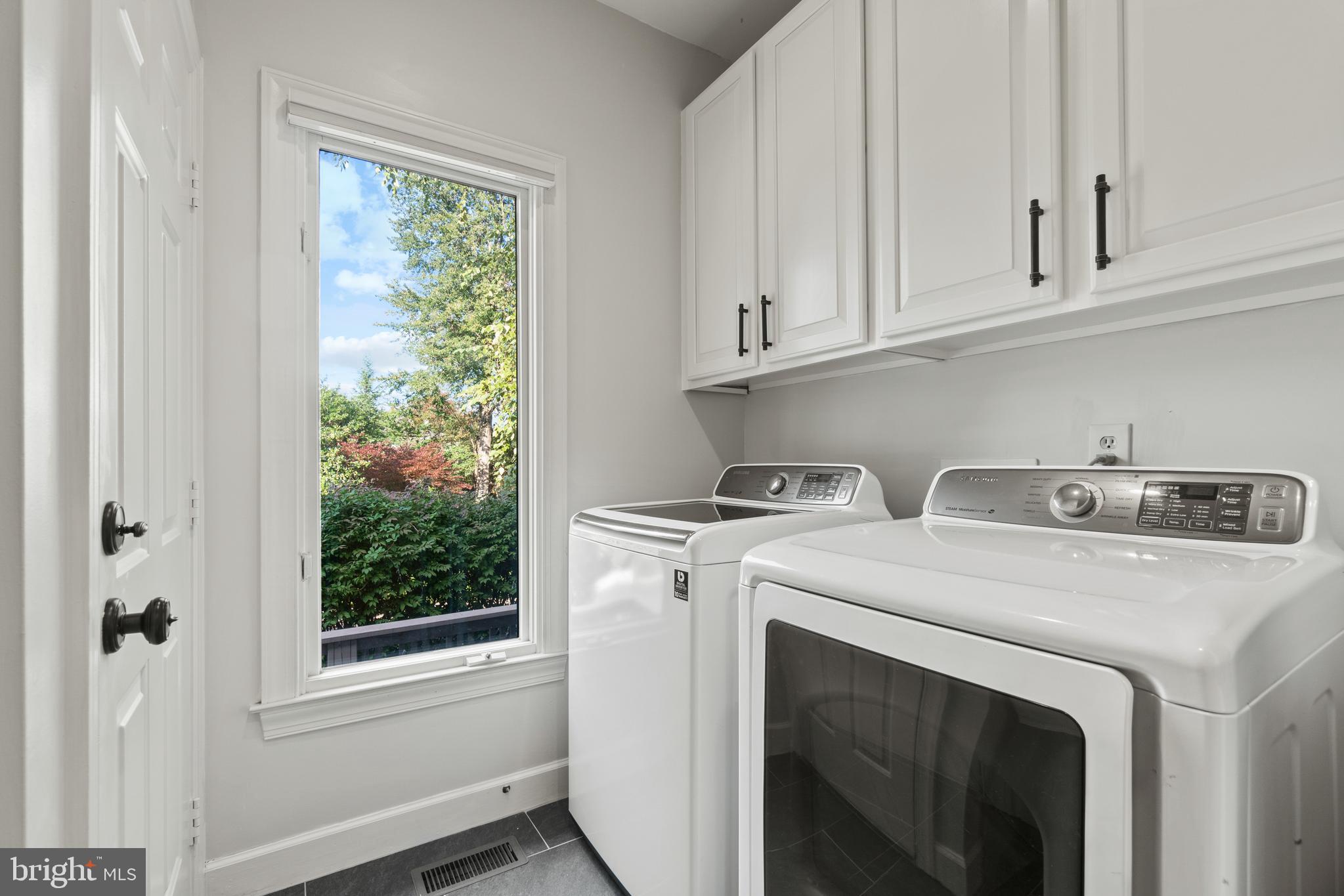 1163 Fieldview Drive Reston, VA 20194 - Photo 18 of 48 Gallery Image 18
