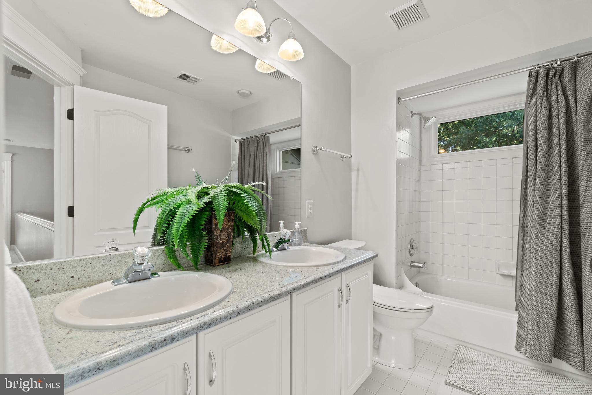 1163 Fieldview Drive Reston, VA 20194 - Photo 21 of 48 Gallery Image 21