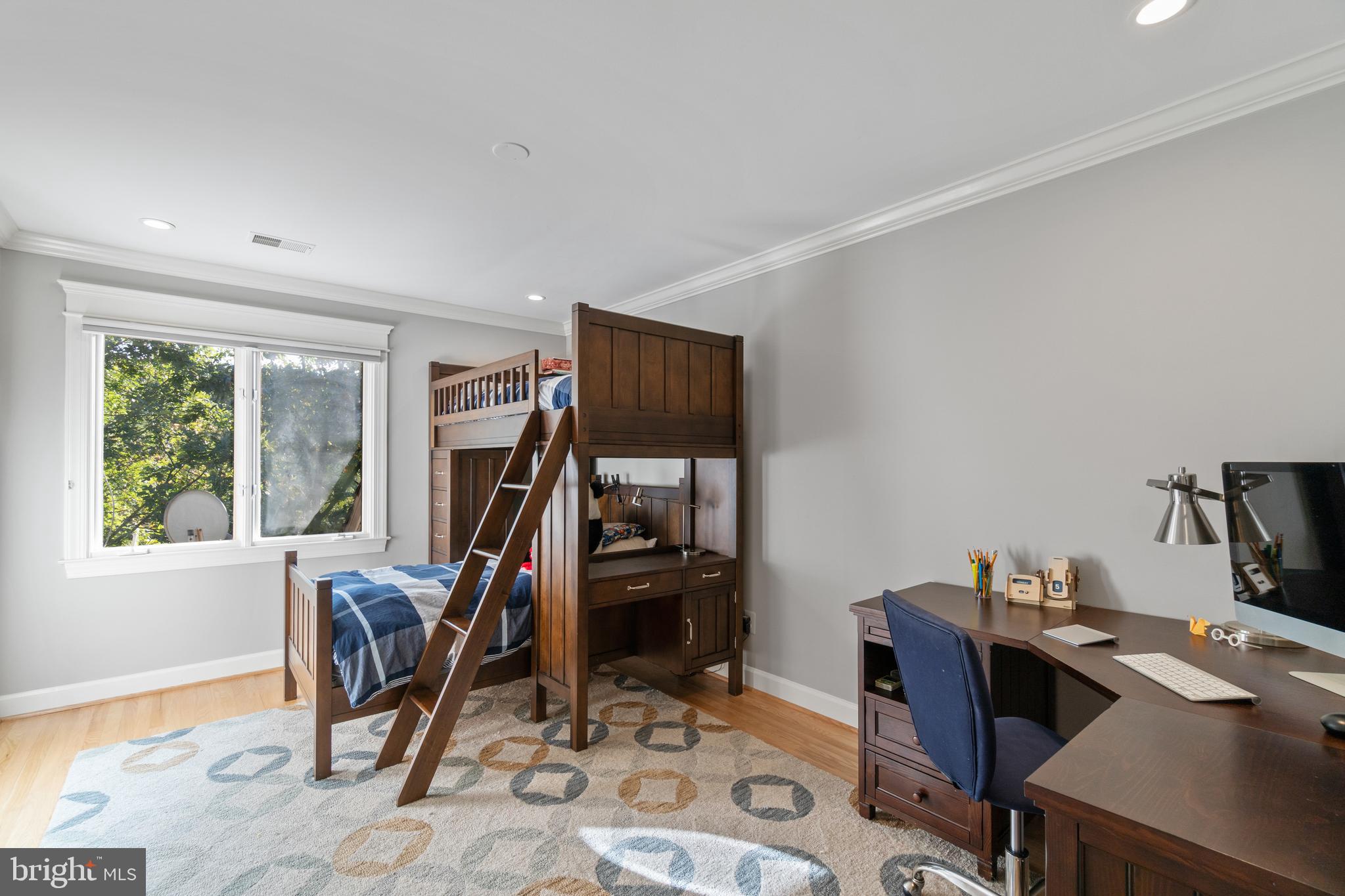1163 Fieldview Drive Reston, VA 20194 - Photo 23 of 48 Gallery Image 23