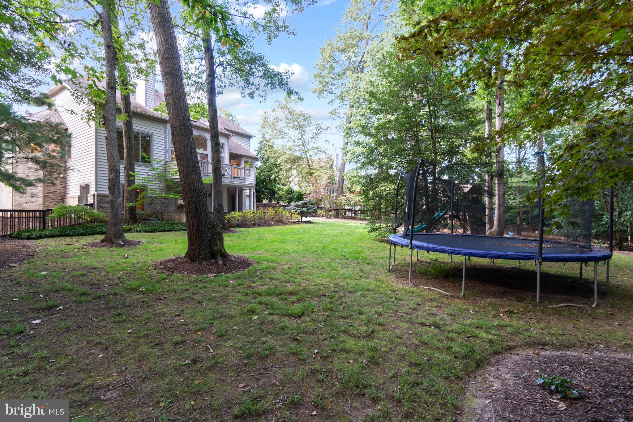1163 Fieldview Drive Reston, VA 20194 - Photo 37 of 48 Gallery Image 37