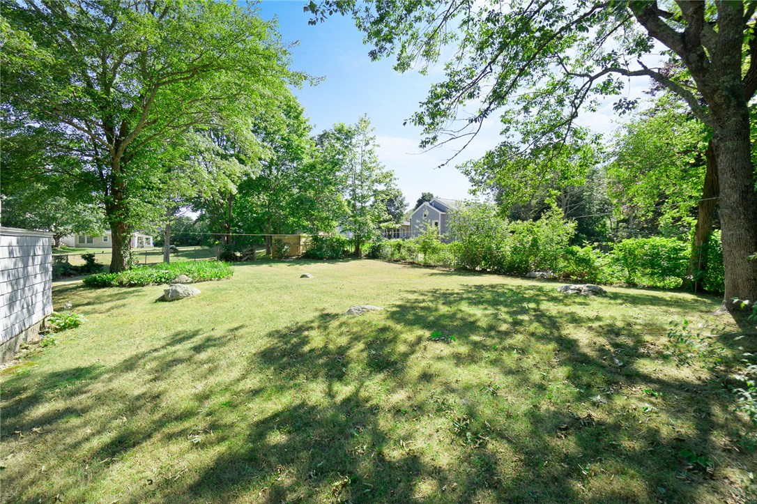 31 Langworthy Road Westerly, RI 02891 - Photo 34 of 40