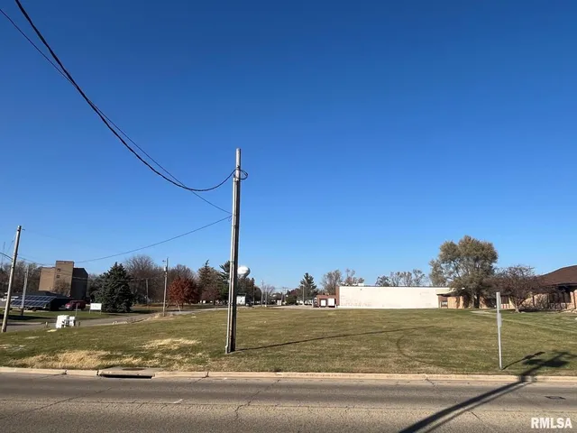 $52,800 | 0 West South Street, Kewanee, IL 61443