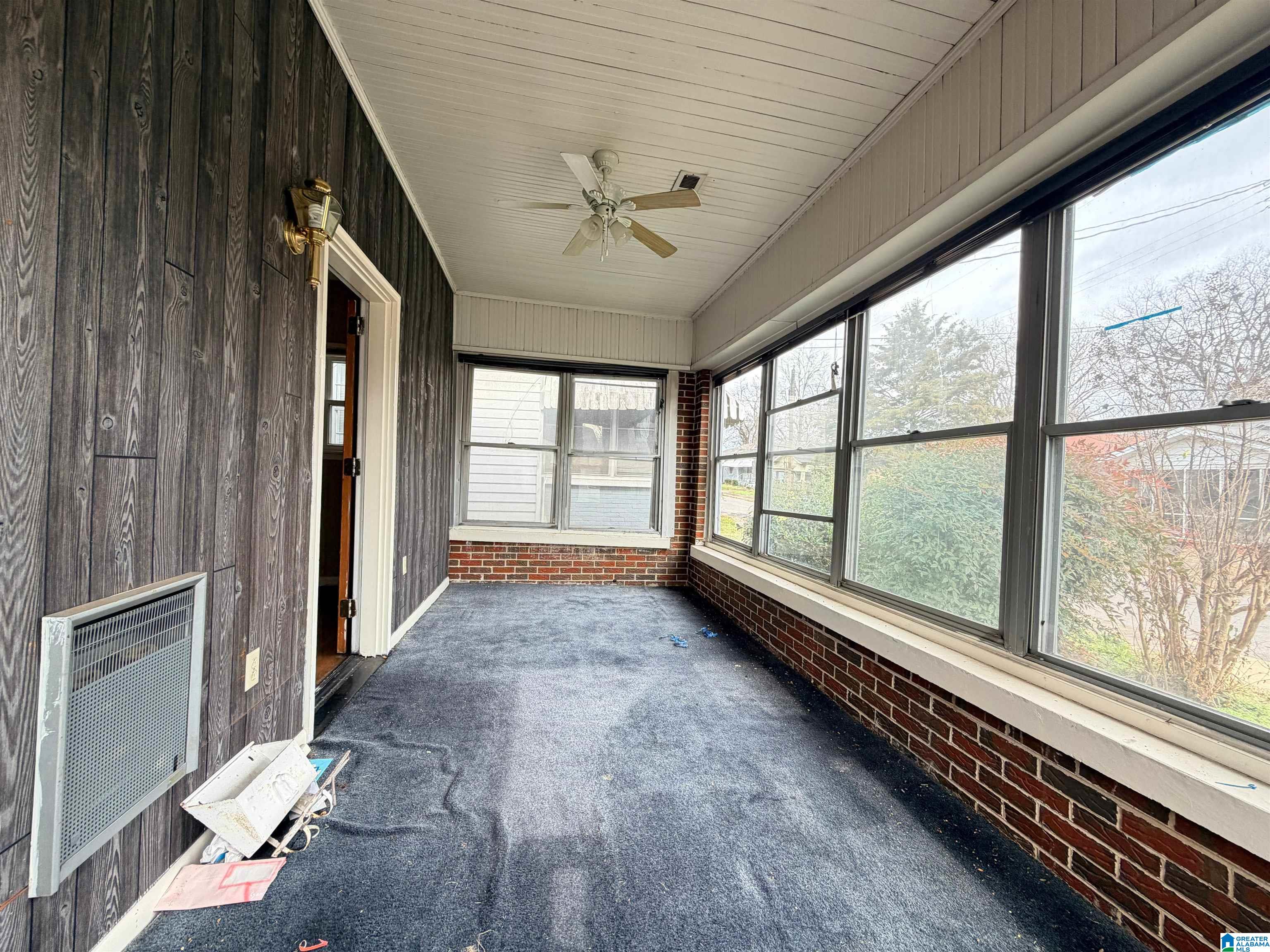 914 18th Way Southwest Birmingham, AL 35211 - Photo 7 of 19
