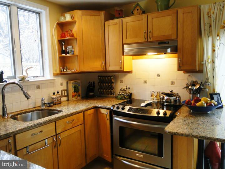 1465 Hampstead Road Wynnewood, PA 19096 - Photo 3 of 13 Kitchen