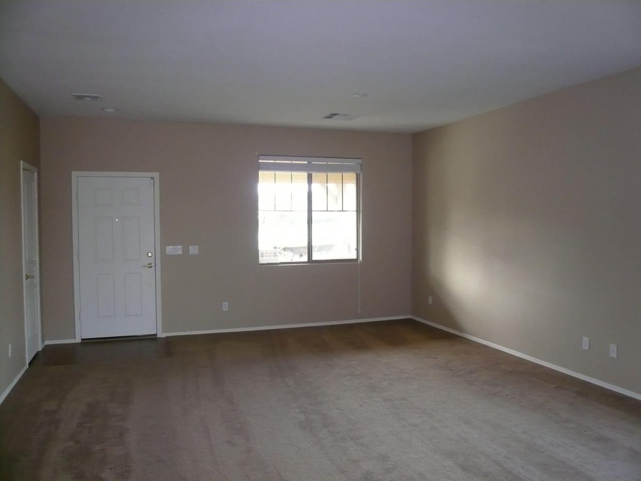 6870 West Carson Road Laveen, AZ 85339 - Photo 2 of 15 LIVING AREA
