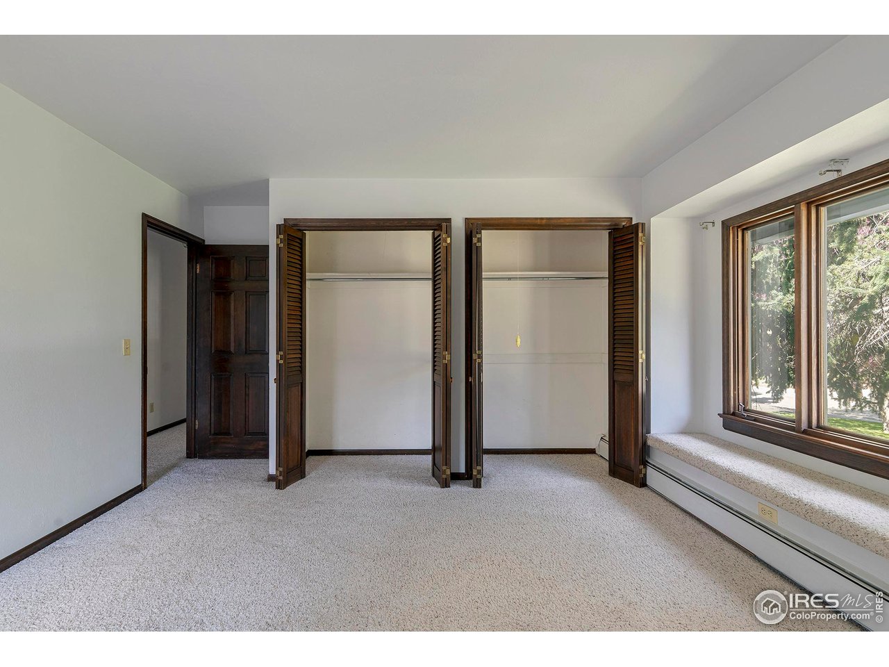 6844 Roaring Fork Trail Boulder, CO 80301 - Photo 17 of 37 a view of empty room with window