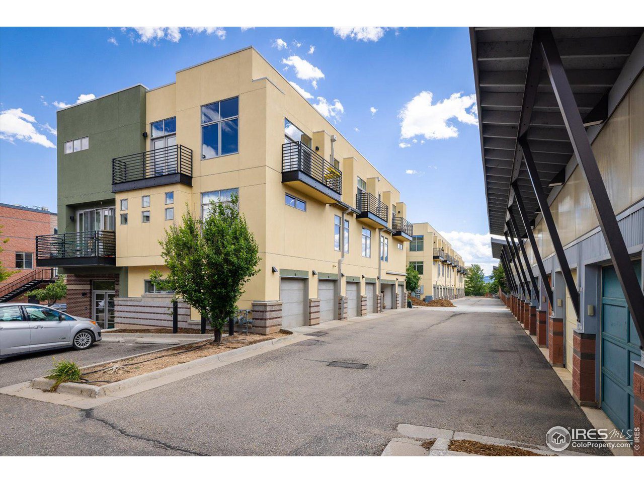 4585 13th Street, Unit D Boulder, CO 80304 - Photo 4 of 30 a view of a street in the house