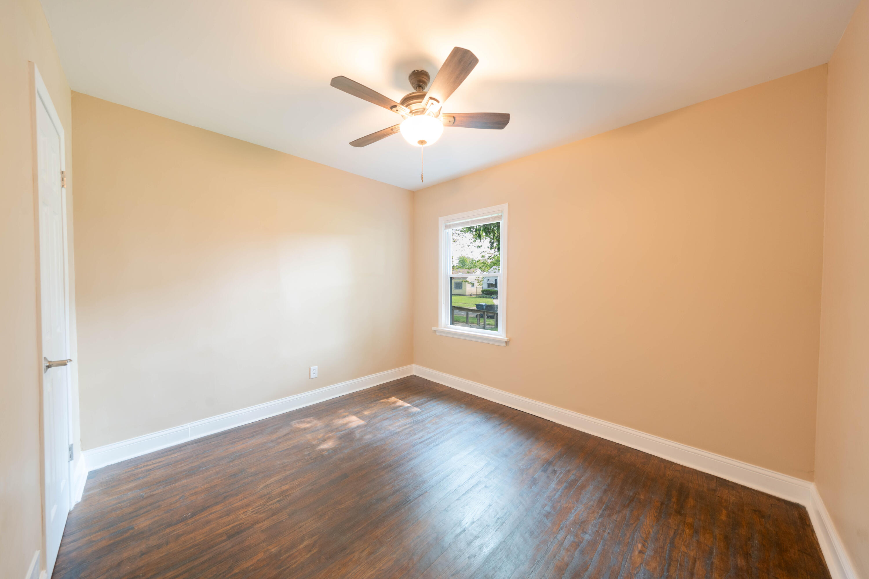 1166 Noble Street Gary, IN 46404 - Photo 8 of 16 3000x2000