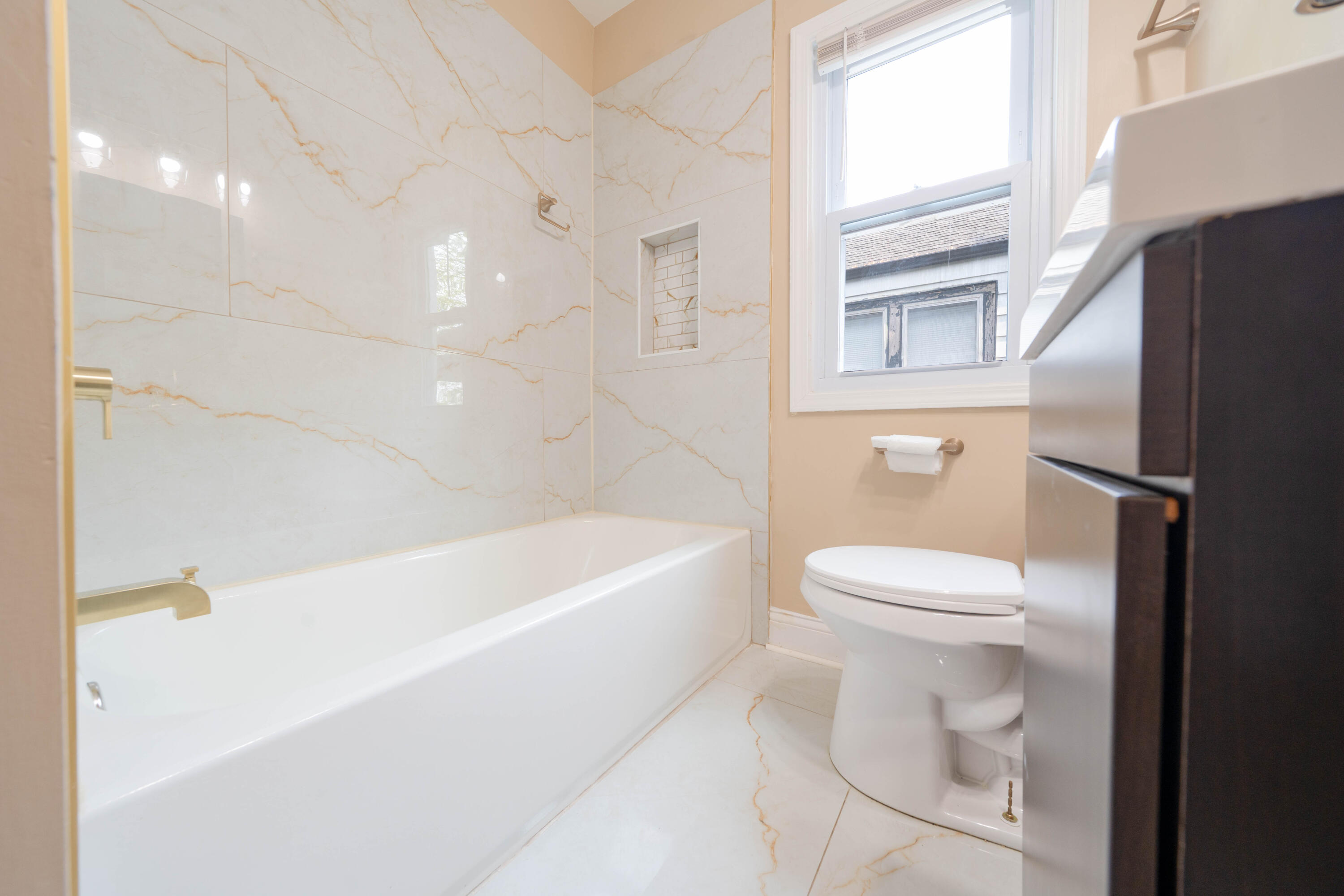 1166 Noble Street Gary, IN 46404 - Photo 10 of 16 3000x1999