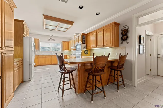 $559,000 | 13535 Wood Creek Drive, Baton Rouge, LA 70818