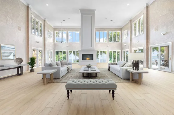 $1,875,000 | 777 Boulevard Of The Champions, Shalimar, FL 32579