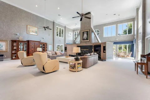 $1,875,000 | 777 Boulevard Of The Champions, Shalimar, FL 32579
