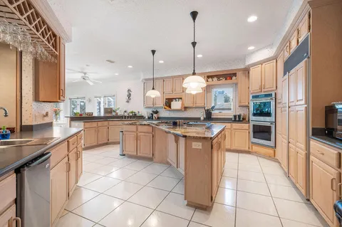$1,875,000 | 777 Boulevard Of The Champions, Shalimar, FL 32579