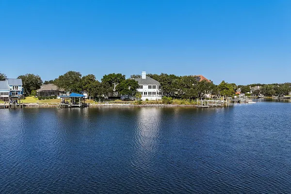 $1,875,000 | 777 Boulevard Of The Champions, Shalimar, FL 32579