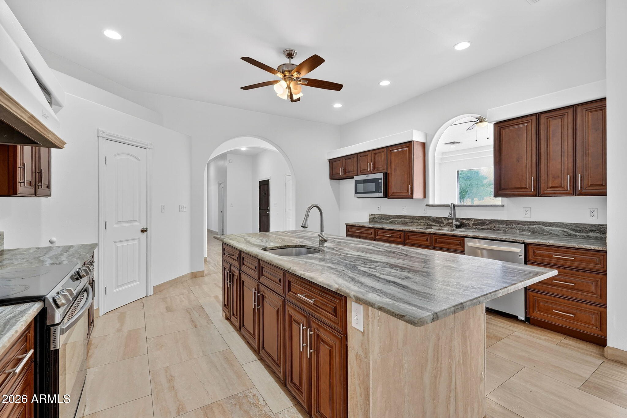 3528 North Val Vista Road Apache Junction, AZ 85119 - Photo 12 of 51
