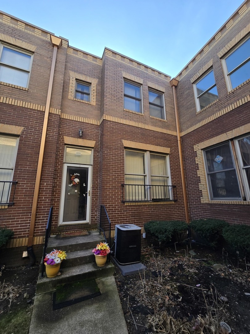 1863 West 107th Street, Unit E Chicago, IL 60643 - Photo 1 of 3