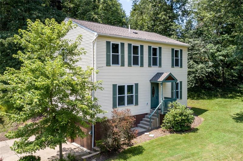 2500 Oakhill Road Gibsonia, PA 15044 - Photo 2 of 25 Gallery Image 2