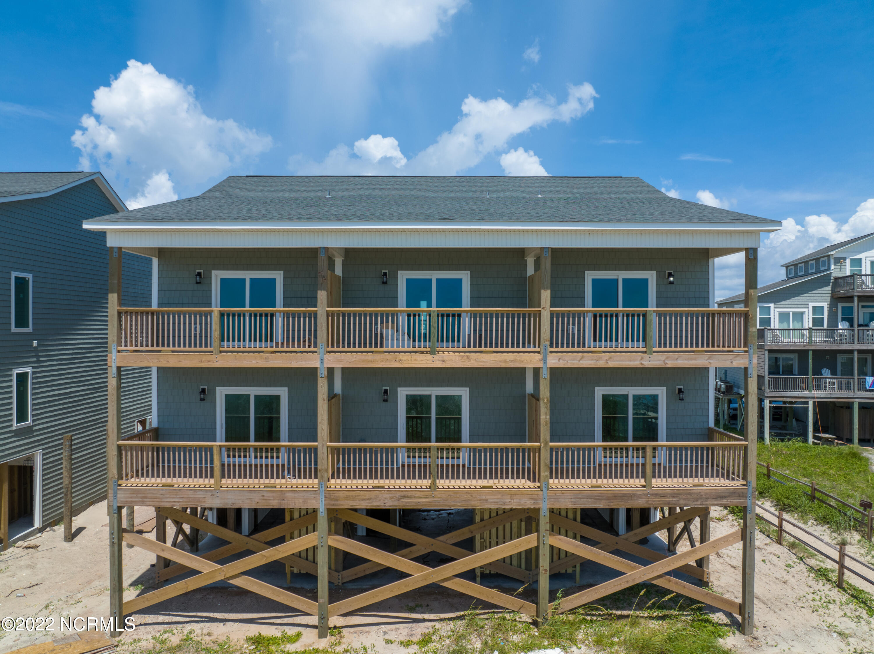 1796 New River Inlet Road North Topsail Beach, NC 28460 - Photo 5 of 11 1792-96 New River inlet Road - Aerials _