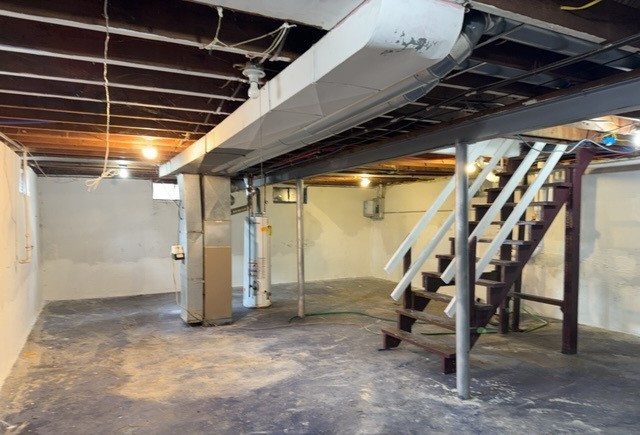2111 Alexander Street Granite City, IL 62040 - Photo 11 of 12 a view of an empty room with stairs