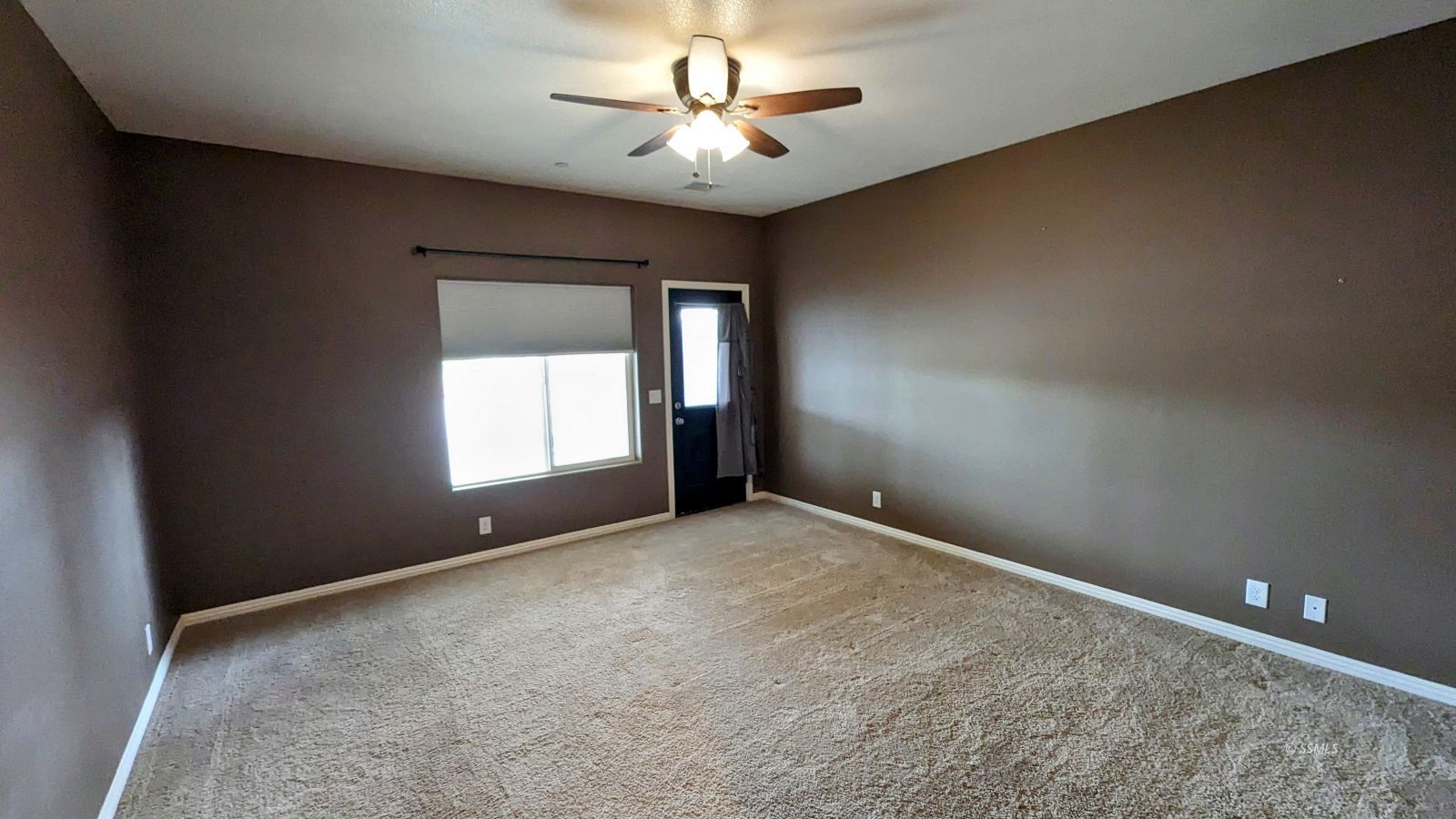 1811 Welcome Way Ridgecrest, CA 93555 - Photo 17 of 34