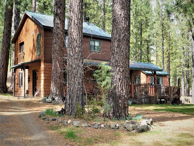 1065 Clio State 40A Road Clio, CA 96106 - Photo 2 of 21 Gallery Image 2